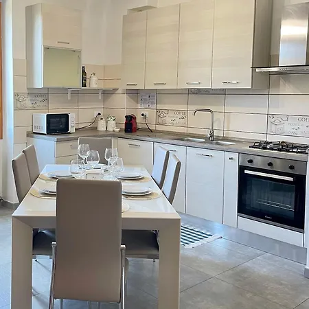 All'apulia N'23 - With Parking