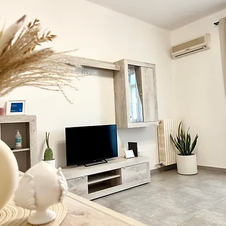 All'apulia N'23 - With Parking