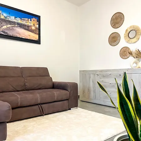 All'apulia N'23 - With Parking Apartment